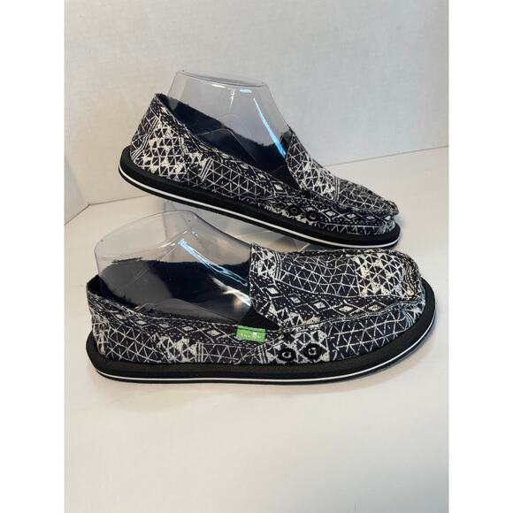 Sanuk Donna Geo Print Slip on Shoes - Picture 3 of 7